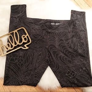 Mossimo Target Dotted Leggings NWOT